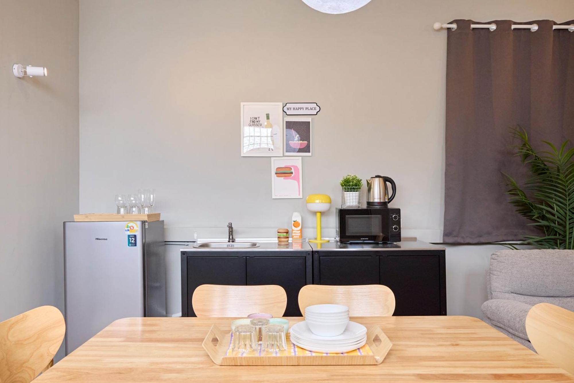 Ferienhaus Cozy&modern 6-br Home, 14pax - Central, 5mins Bts Bangkok